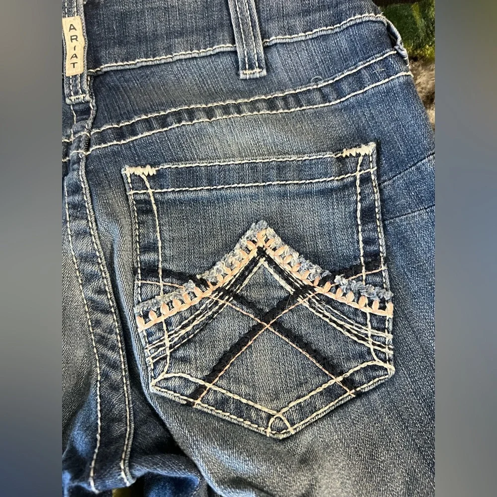 Ariat Women's Flare Blue Jeans - Picture 6 of 6